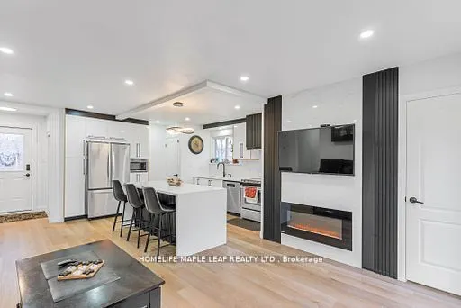 292 Woodward Avenue
