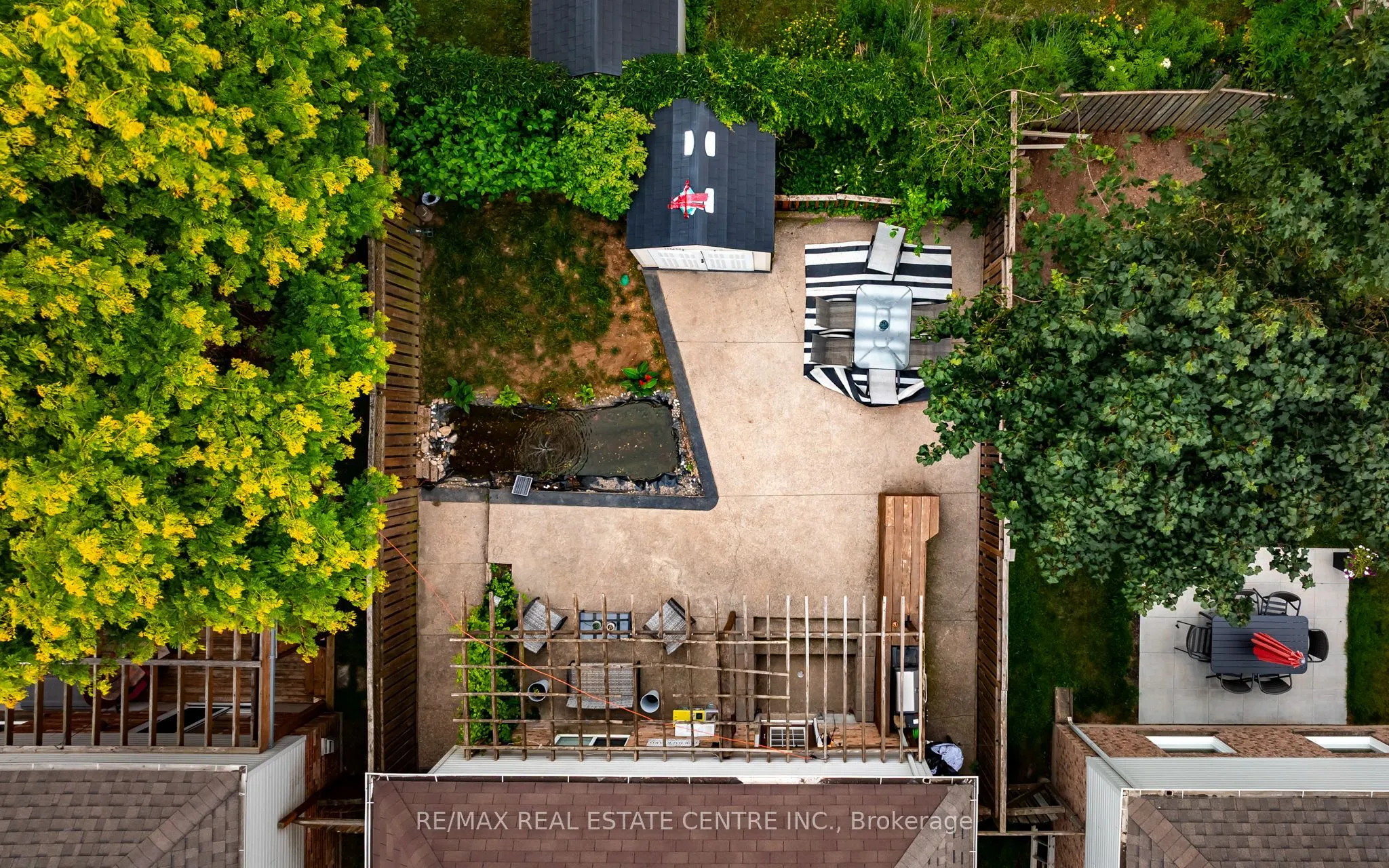 28 Henderson Street