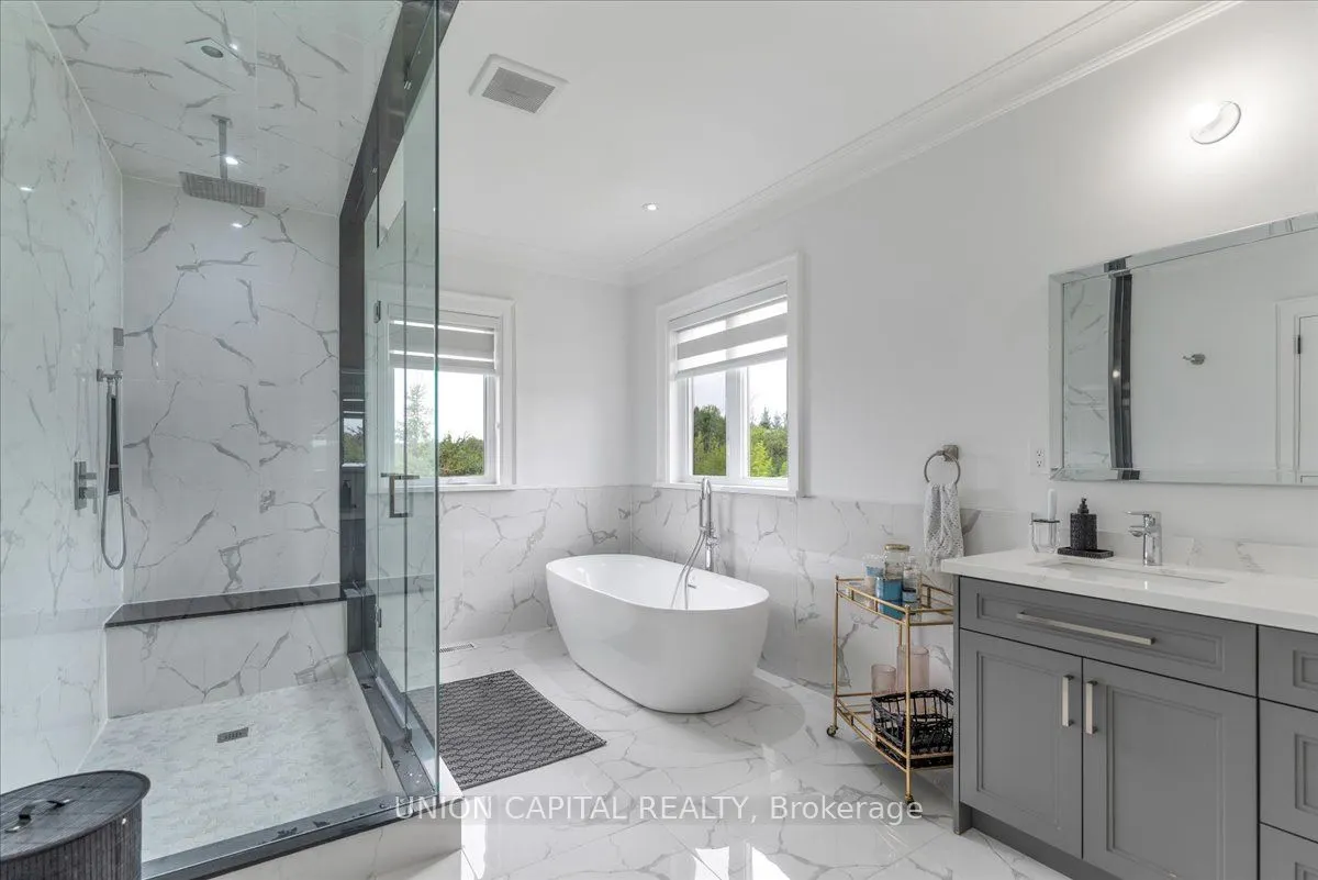 16033 Mississauga Road