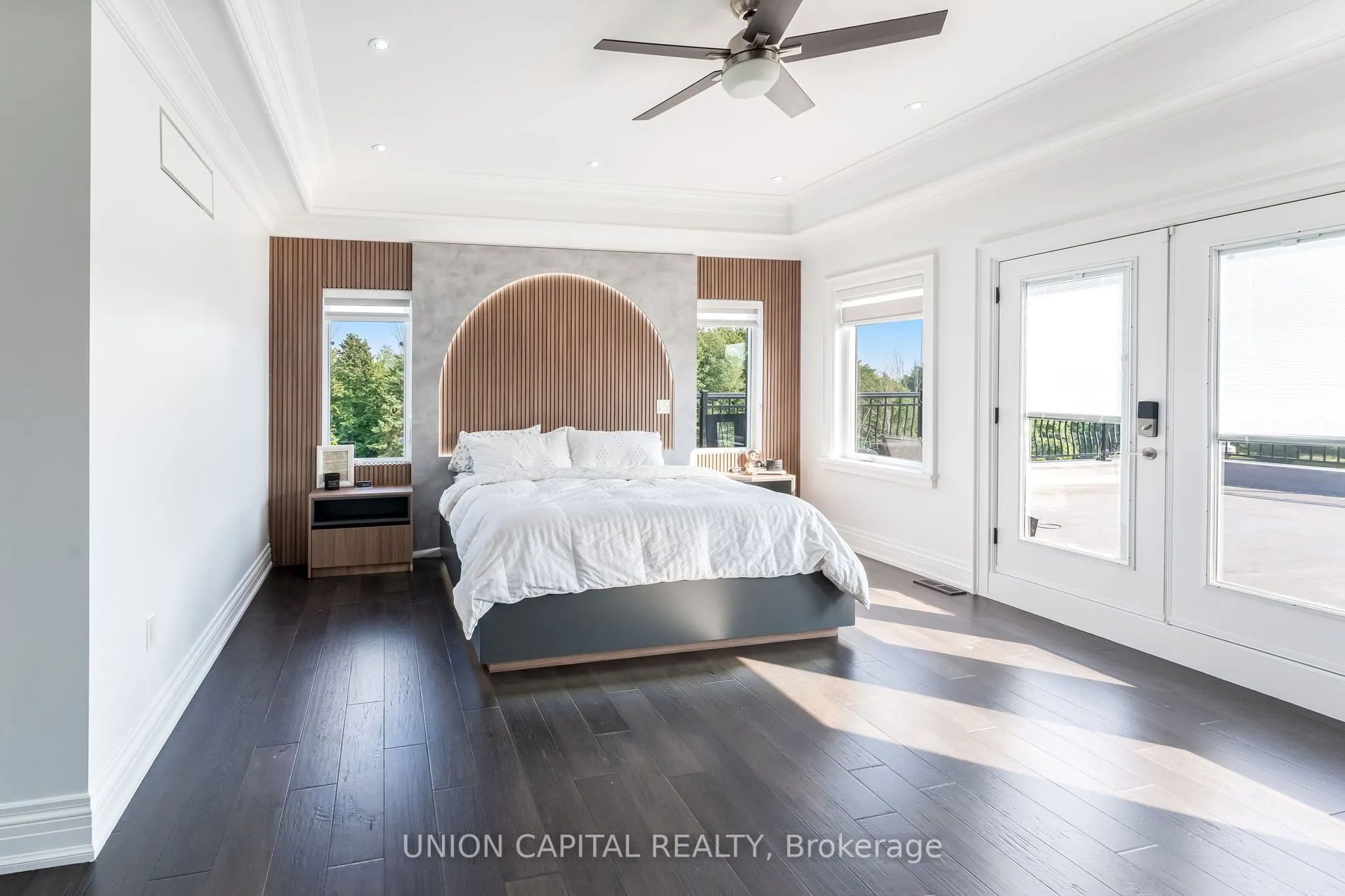 16033 Mississauga Road