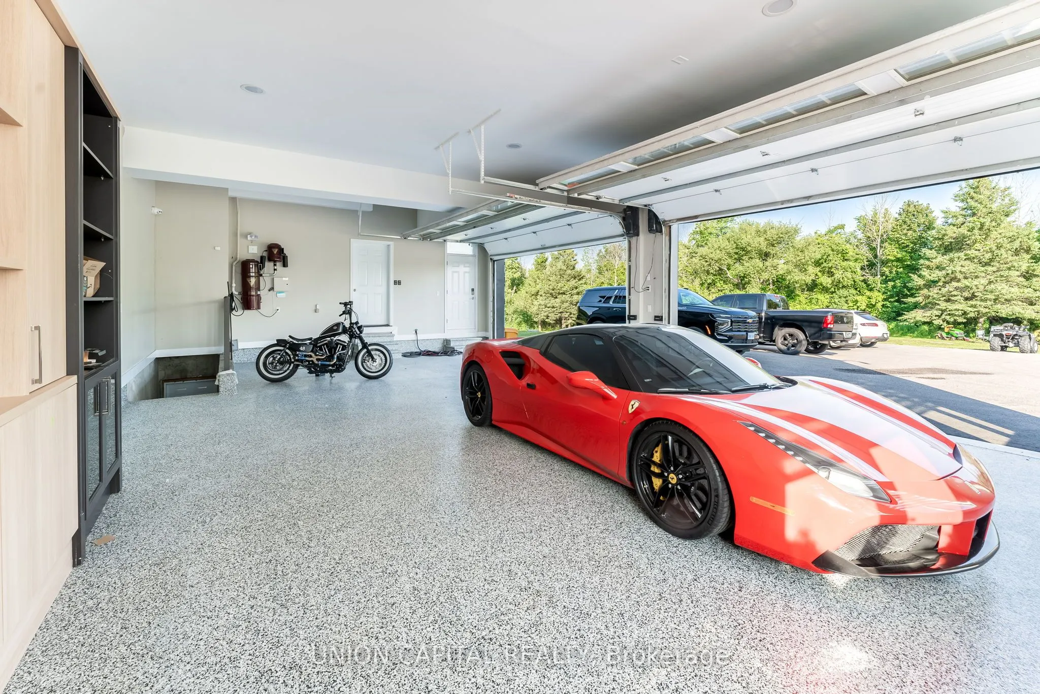 16033 Mississauga Road