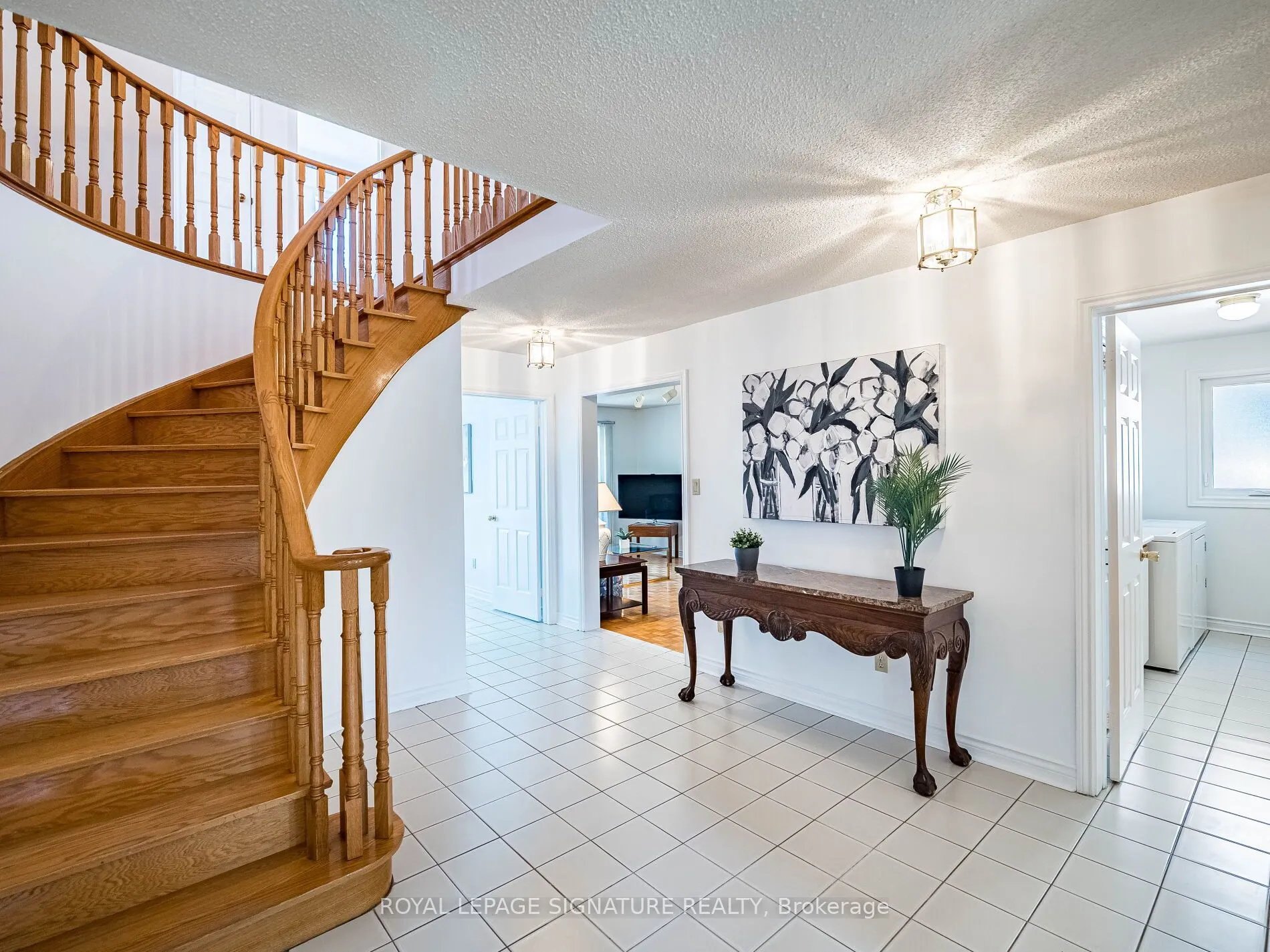 155 Silverhill Drive