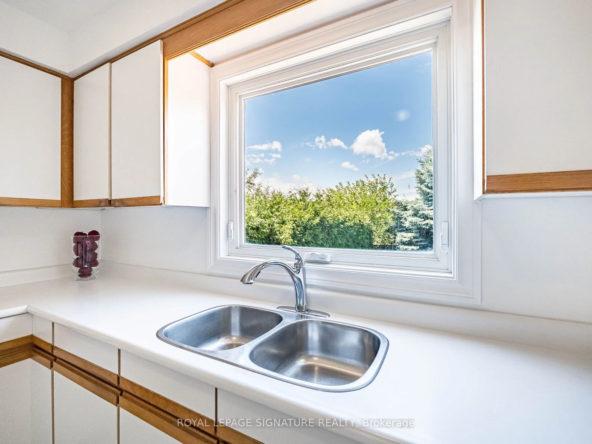 155 Silverhill Drive