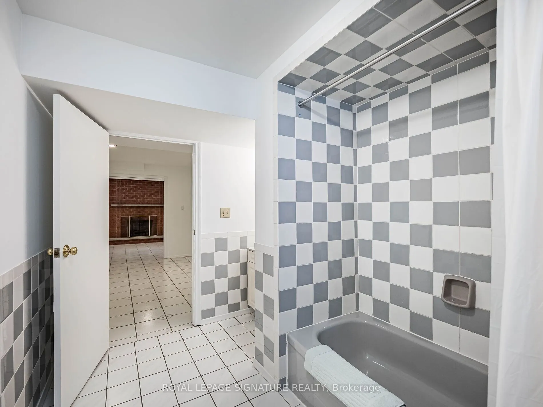 155 Silverhill Drive