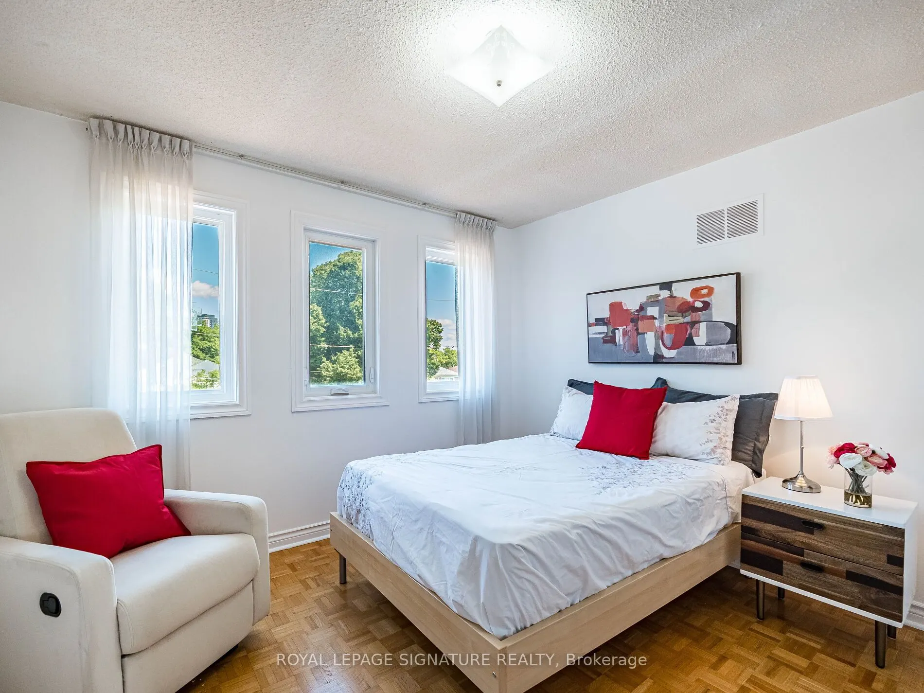 155 Silverhill Drive