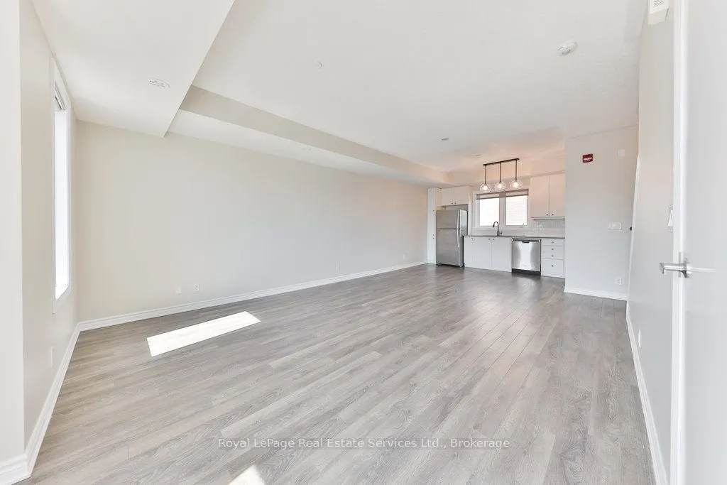 3580 Lake Shore Boulevard W, #14