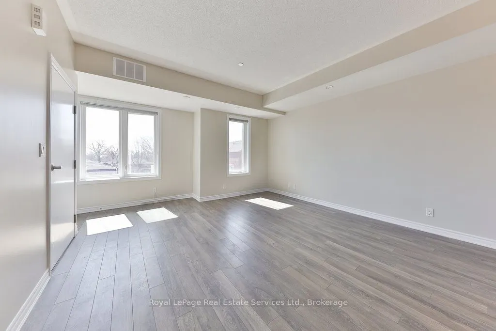 3580 Lake Shore Boulevard W, #14