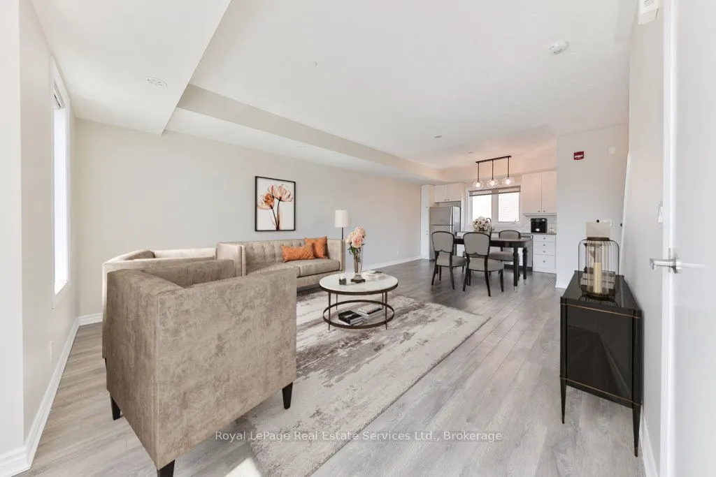 3580 Lake Shore Boulevard W, #14