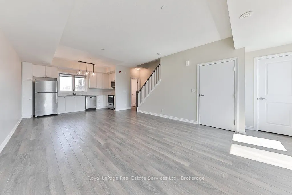 3580 Lake Shore Boulevard W, #14