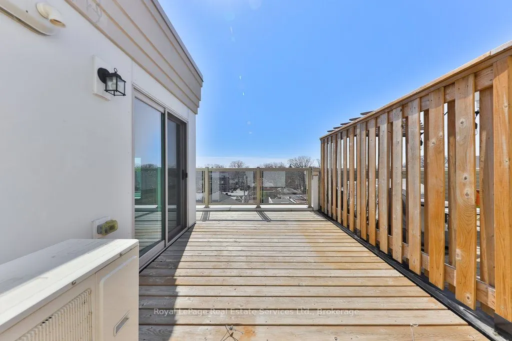 3580 Lake Shore Boulevard W, #14