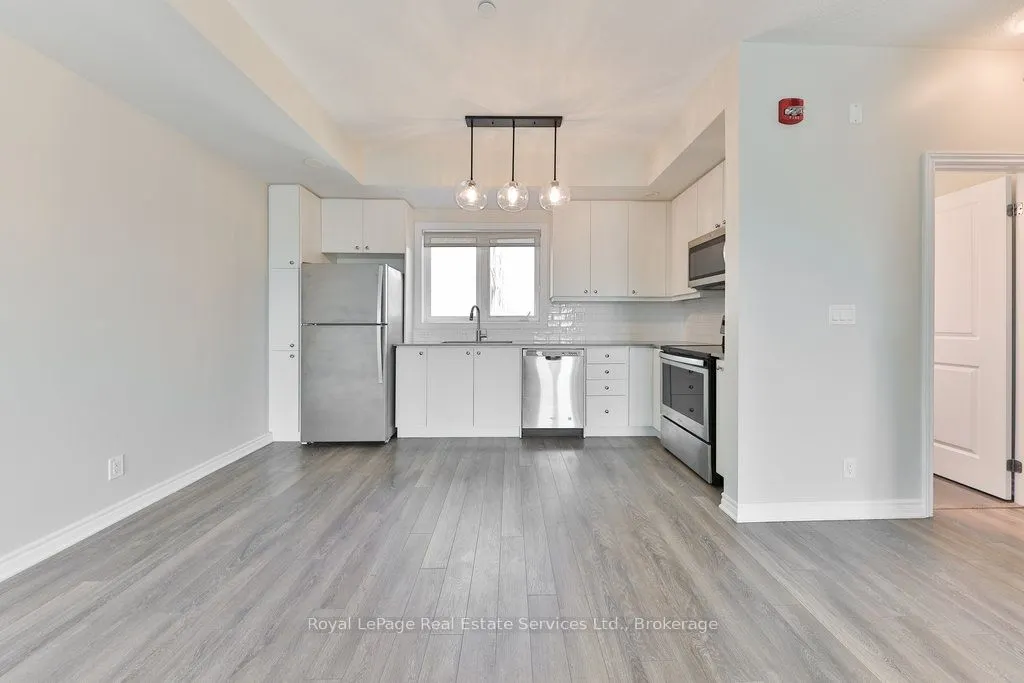 3580 Lake Shore Boulevard W, #14