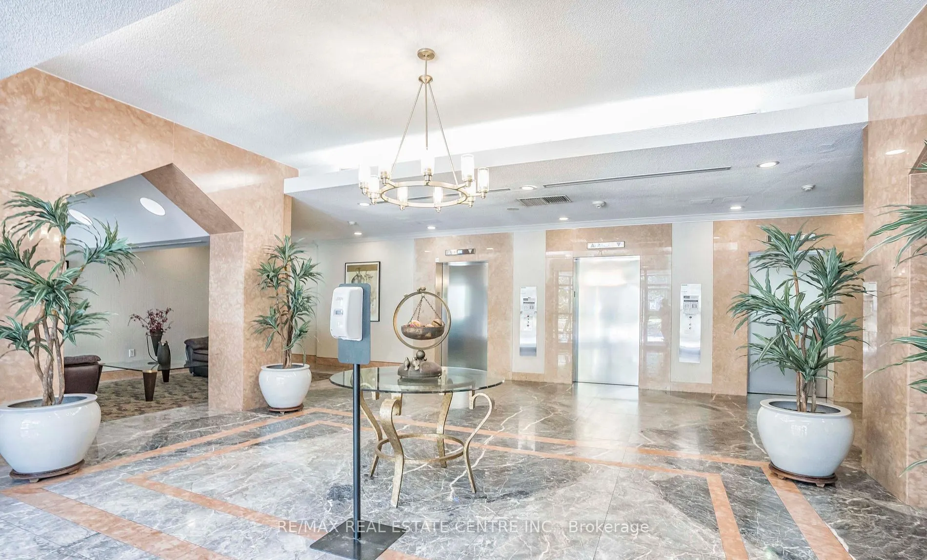 2177 Burnhamthorpe Rd W Road, #1308
