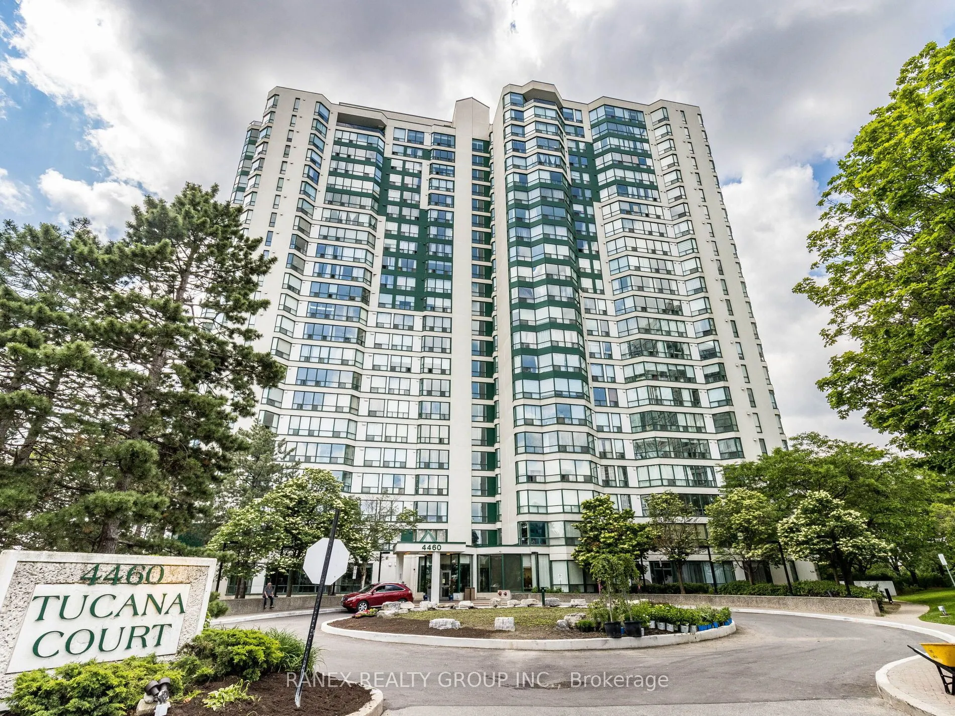 4460 Tucana Court, #704