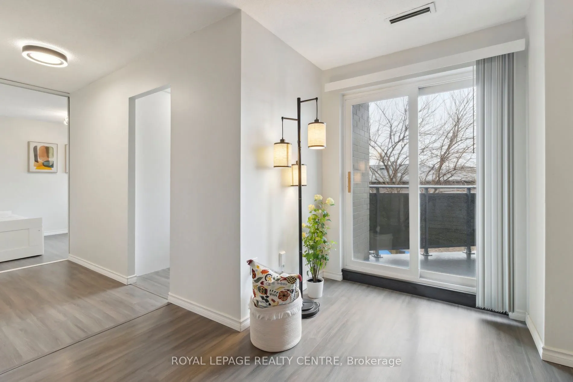 2001 Bonnymede Drive, #214
