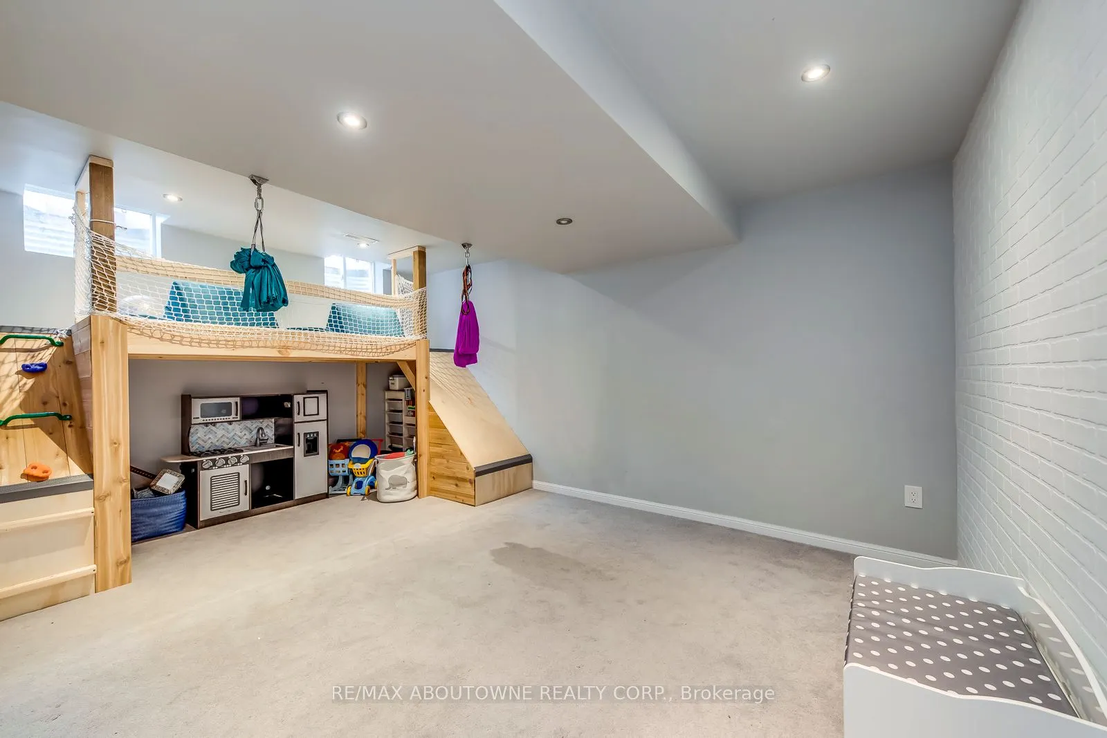 2457 Springforest Drive