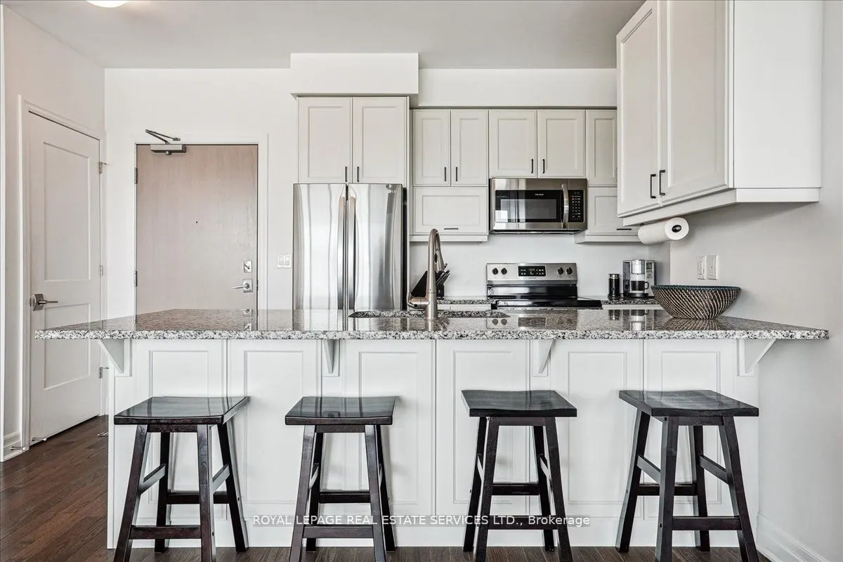 3028 Creekshore Common, #105