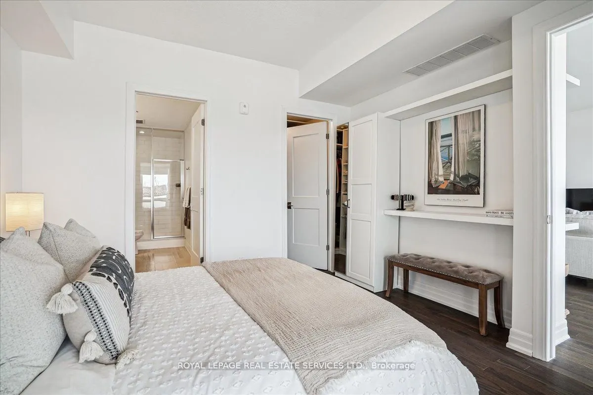 3028 Creekshore Common, #105