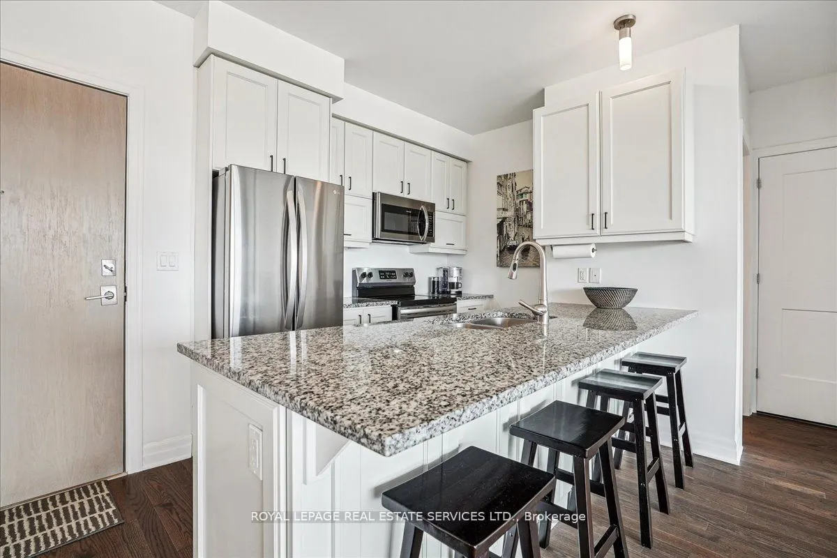 3028 Creekshore Common, #105