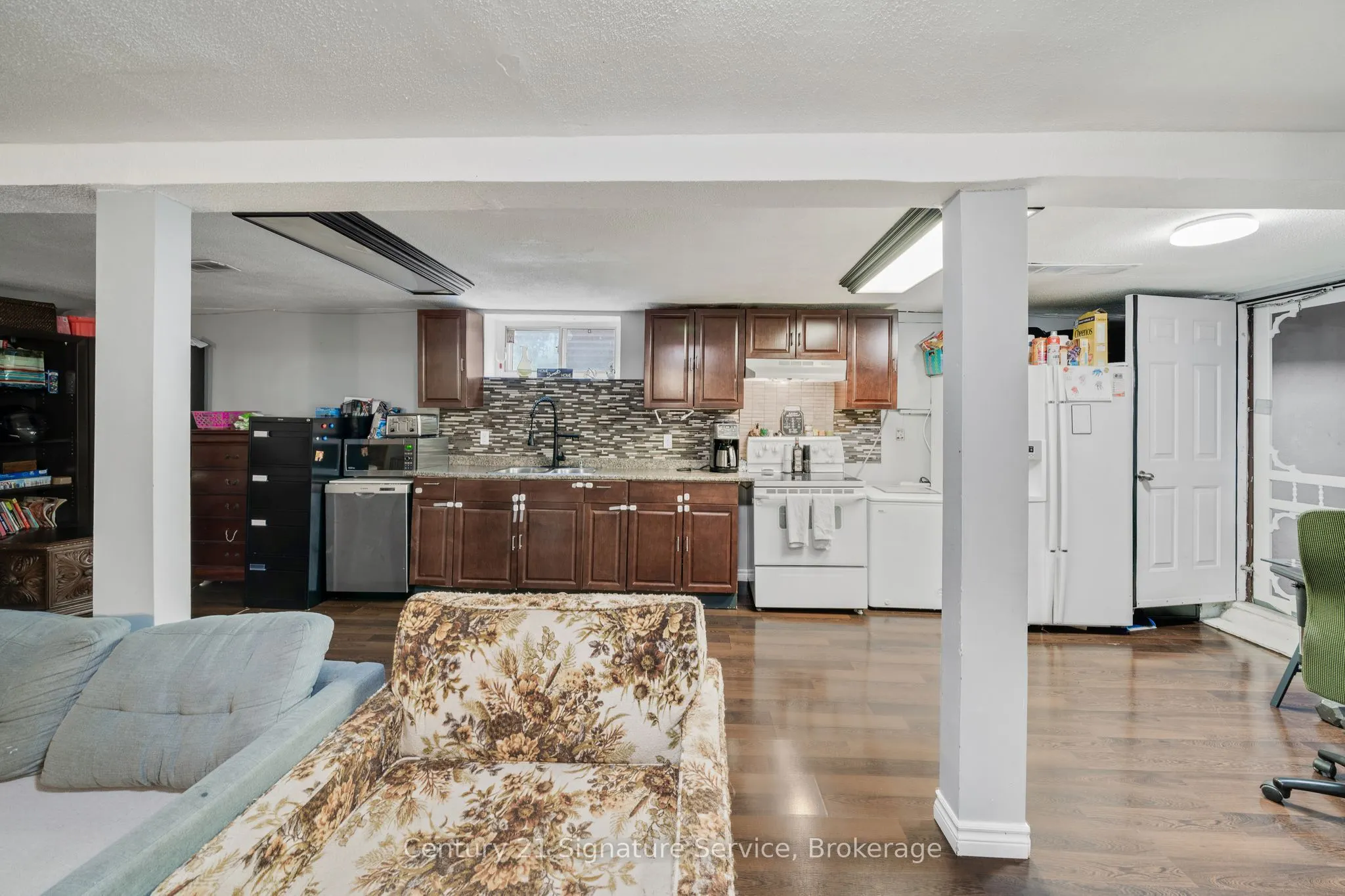144 Voltarie Crescent