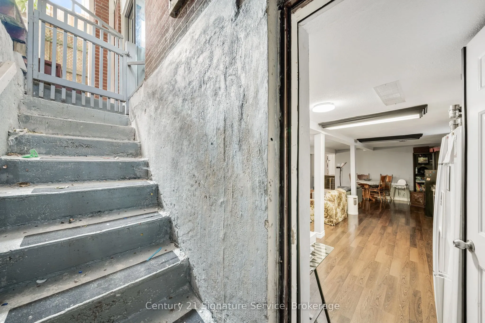 144 Voltarie Crescent