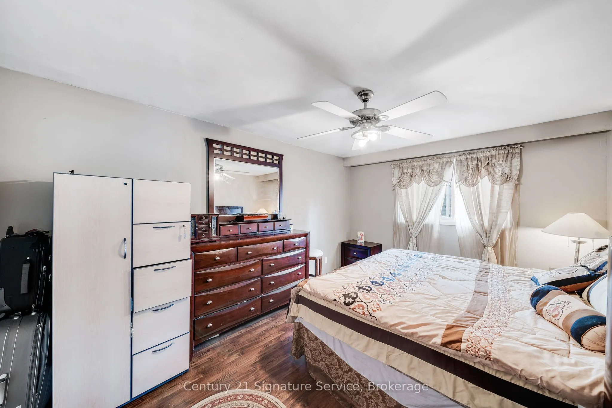 144 Voltarie Crescent