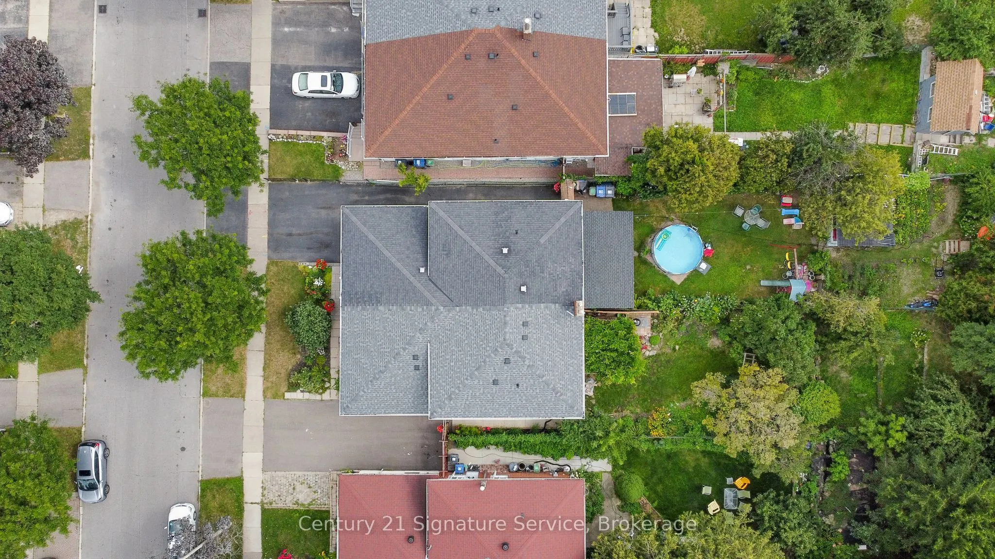144 Voltarie Crescent