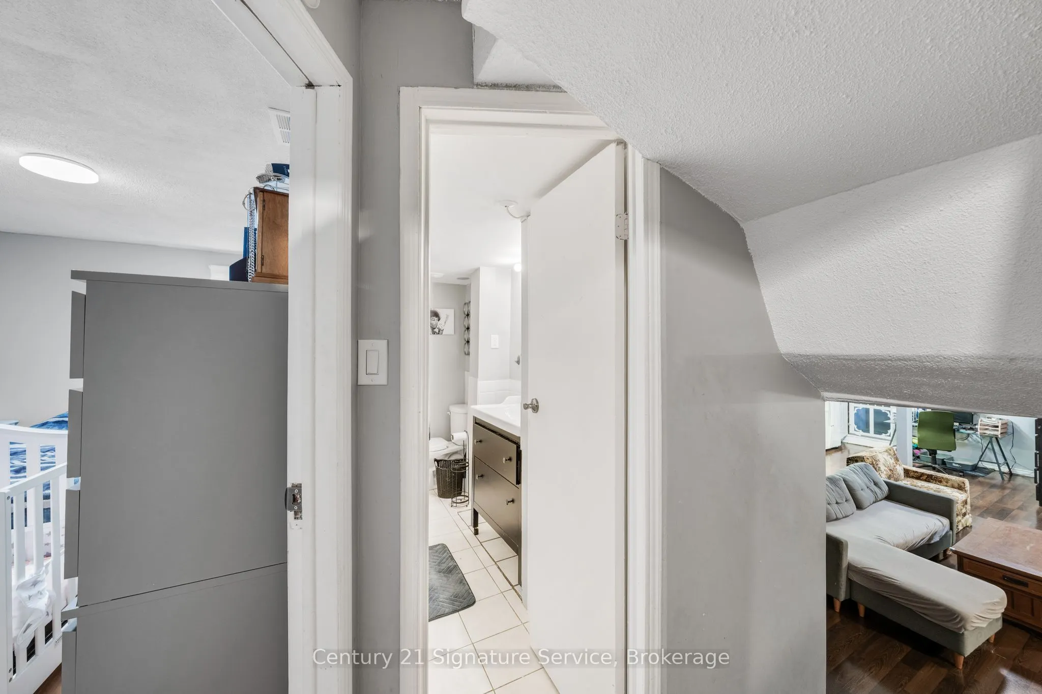 144 Voltarie Crescent