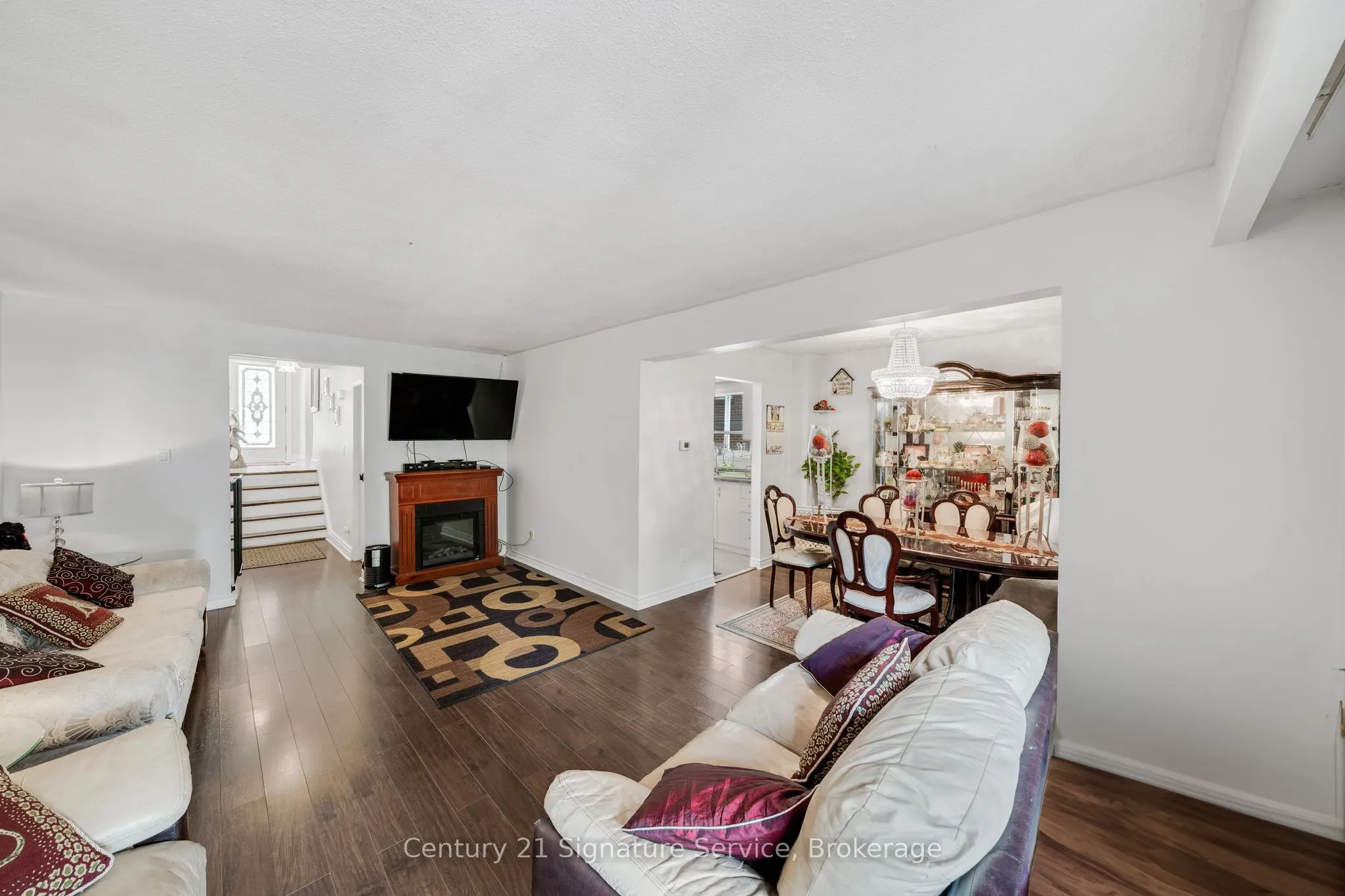 144 Voltarie Crescent