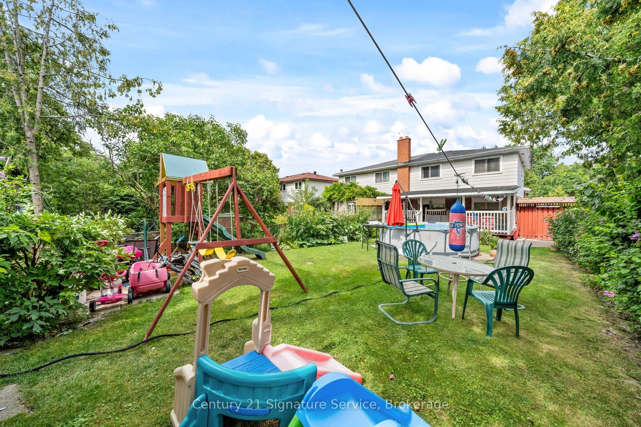 144 Voltarie Crescent