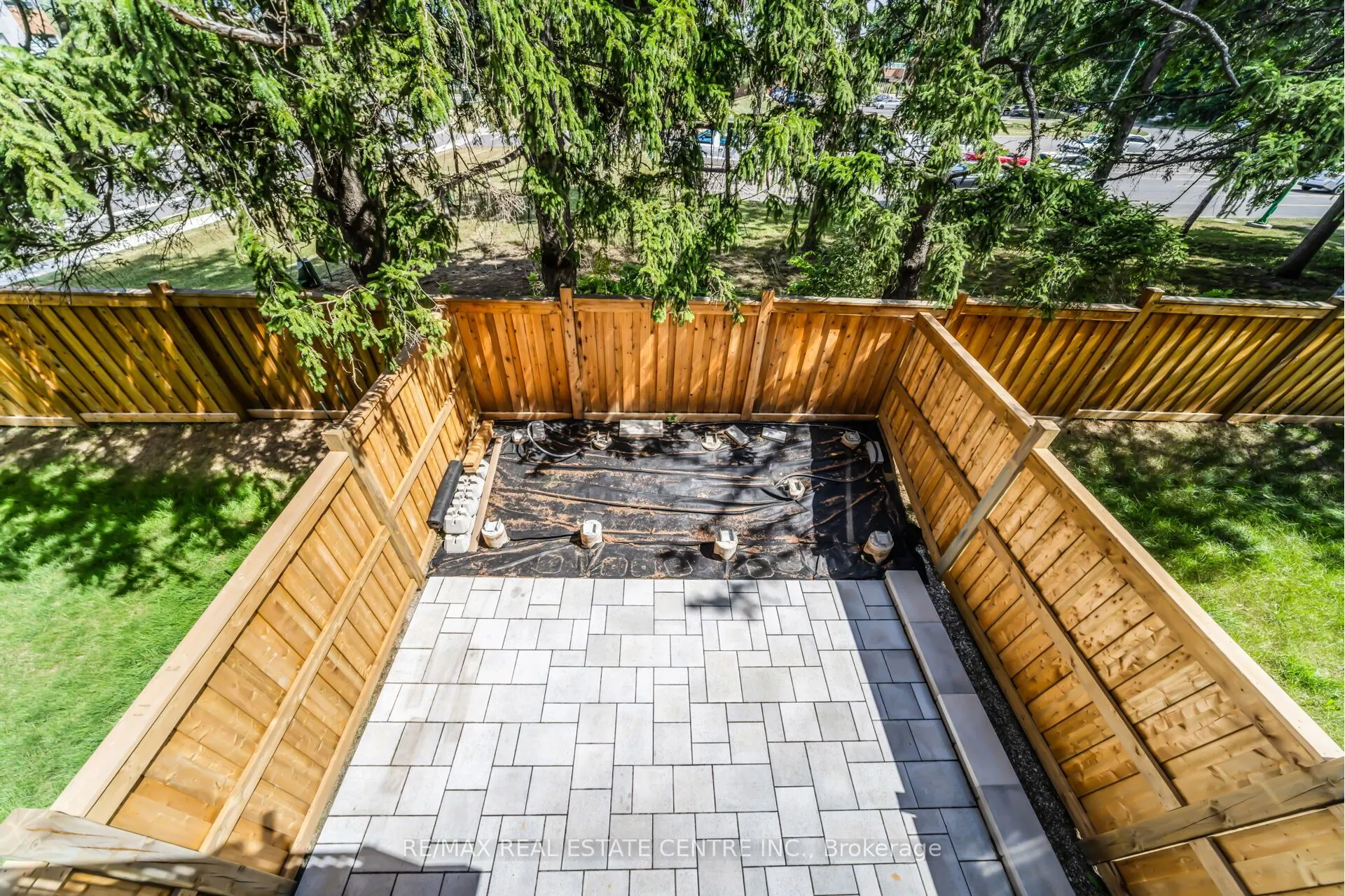 7 Briar Court