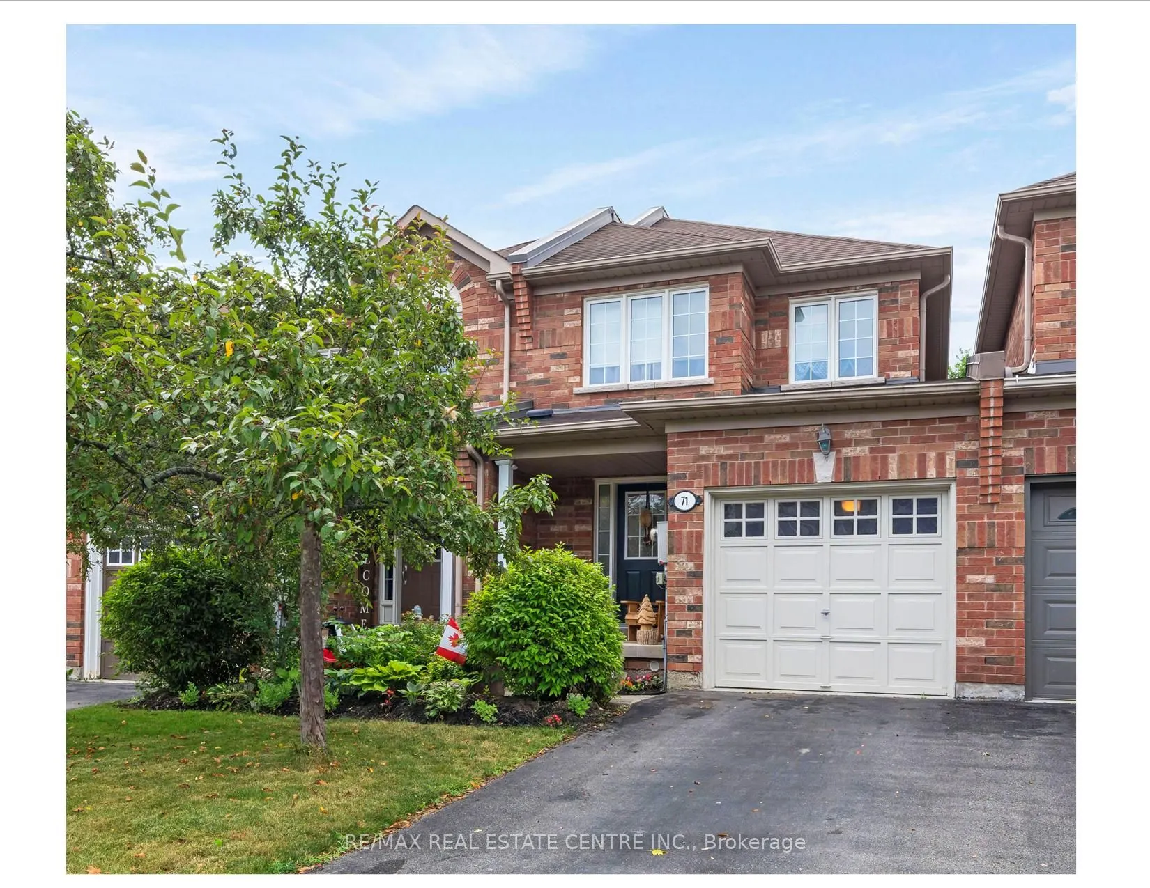 71 Mowat Crescent