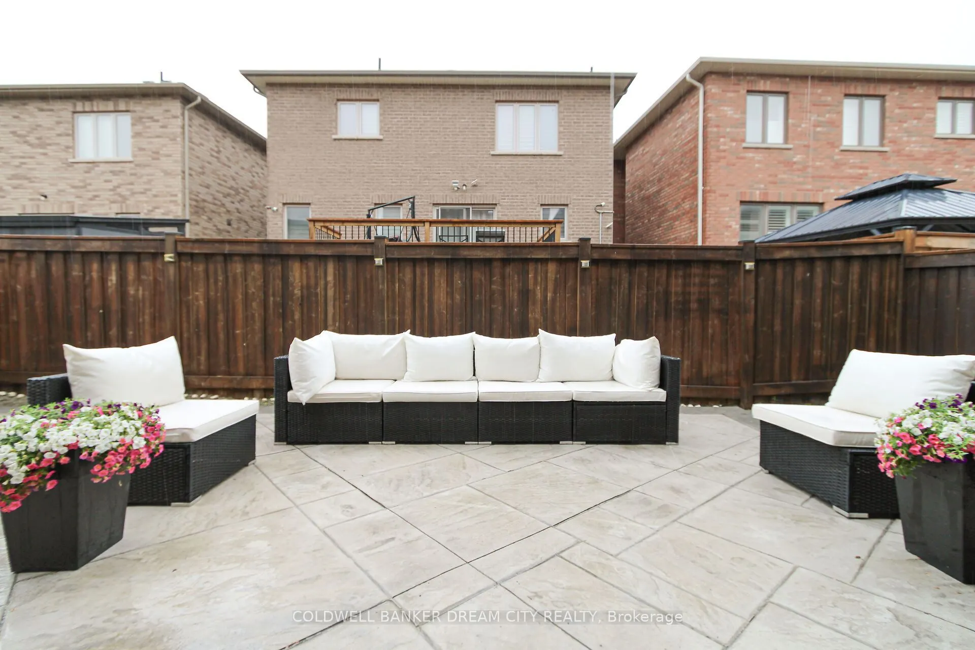 450 Brisdale Drive