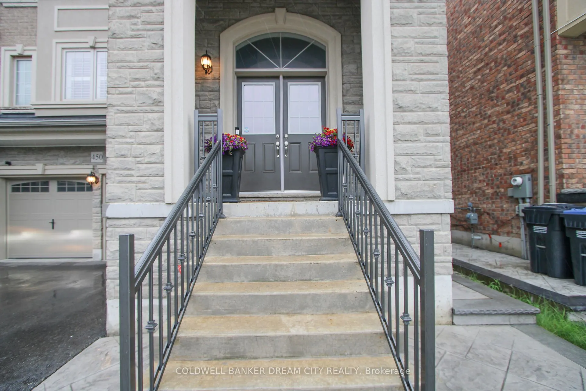 450 Brisdale Drive