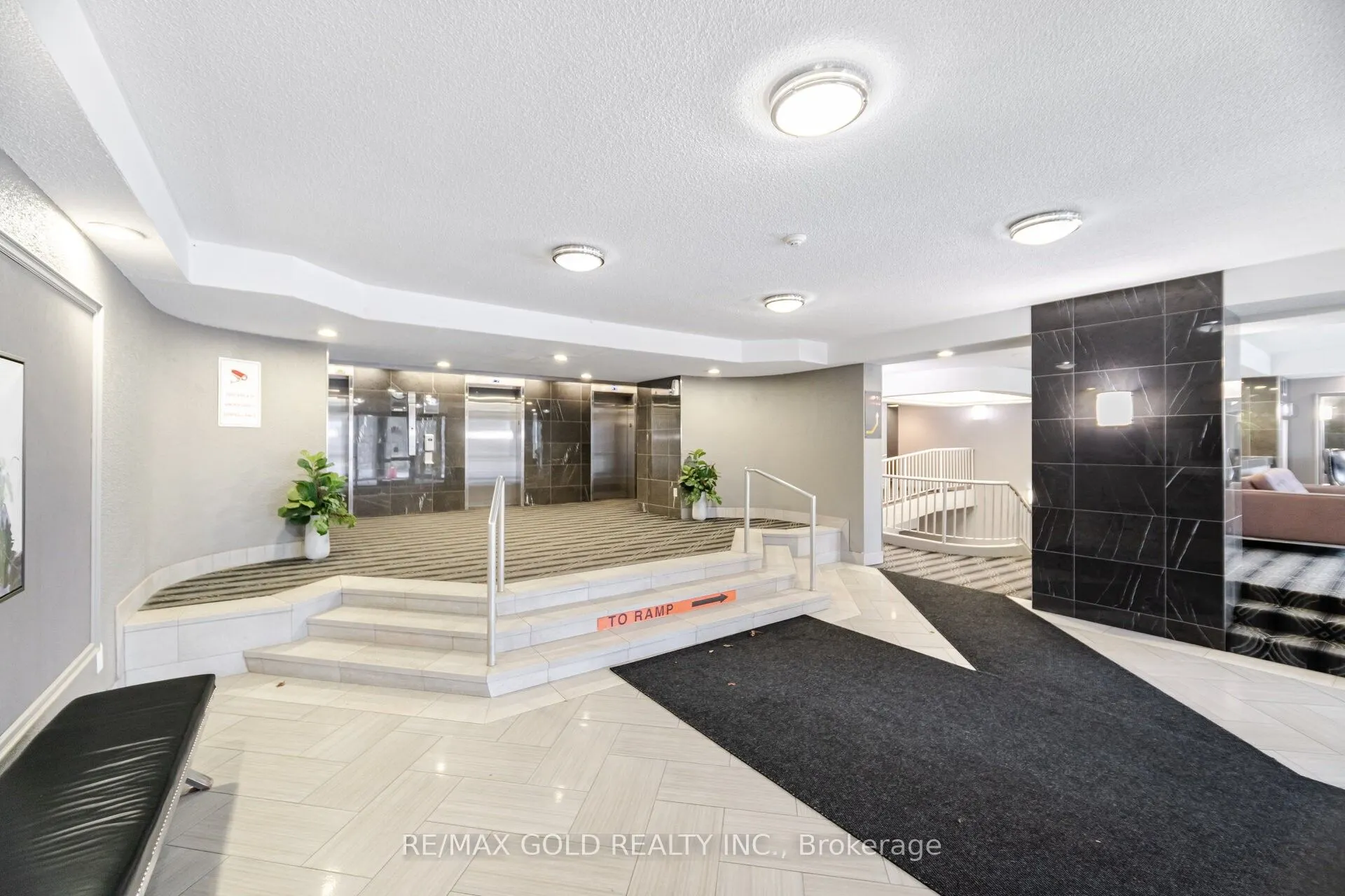 8 Lisa Street, #903