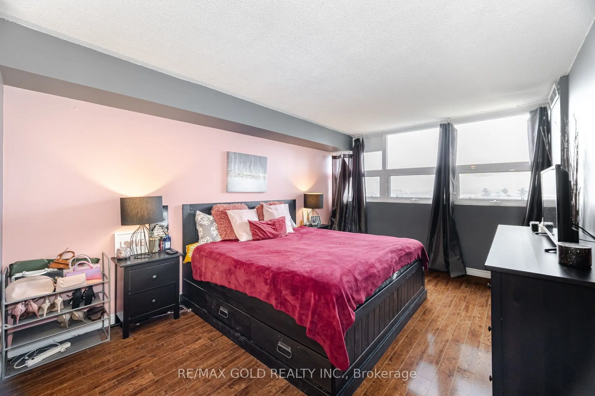 8 Lisa Street, #903