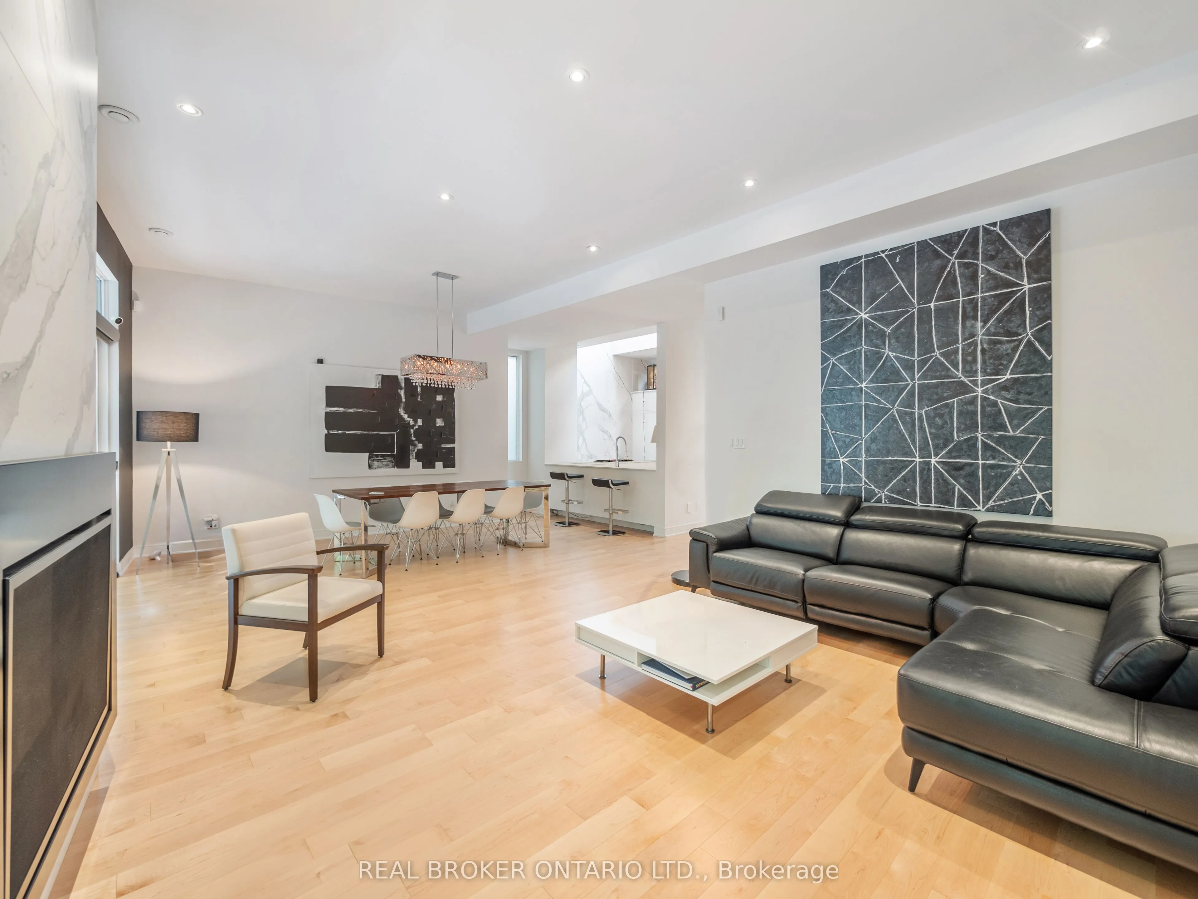 88 South Kingsway Way