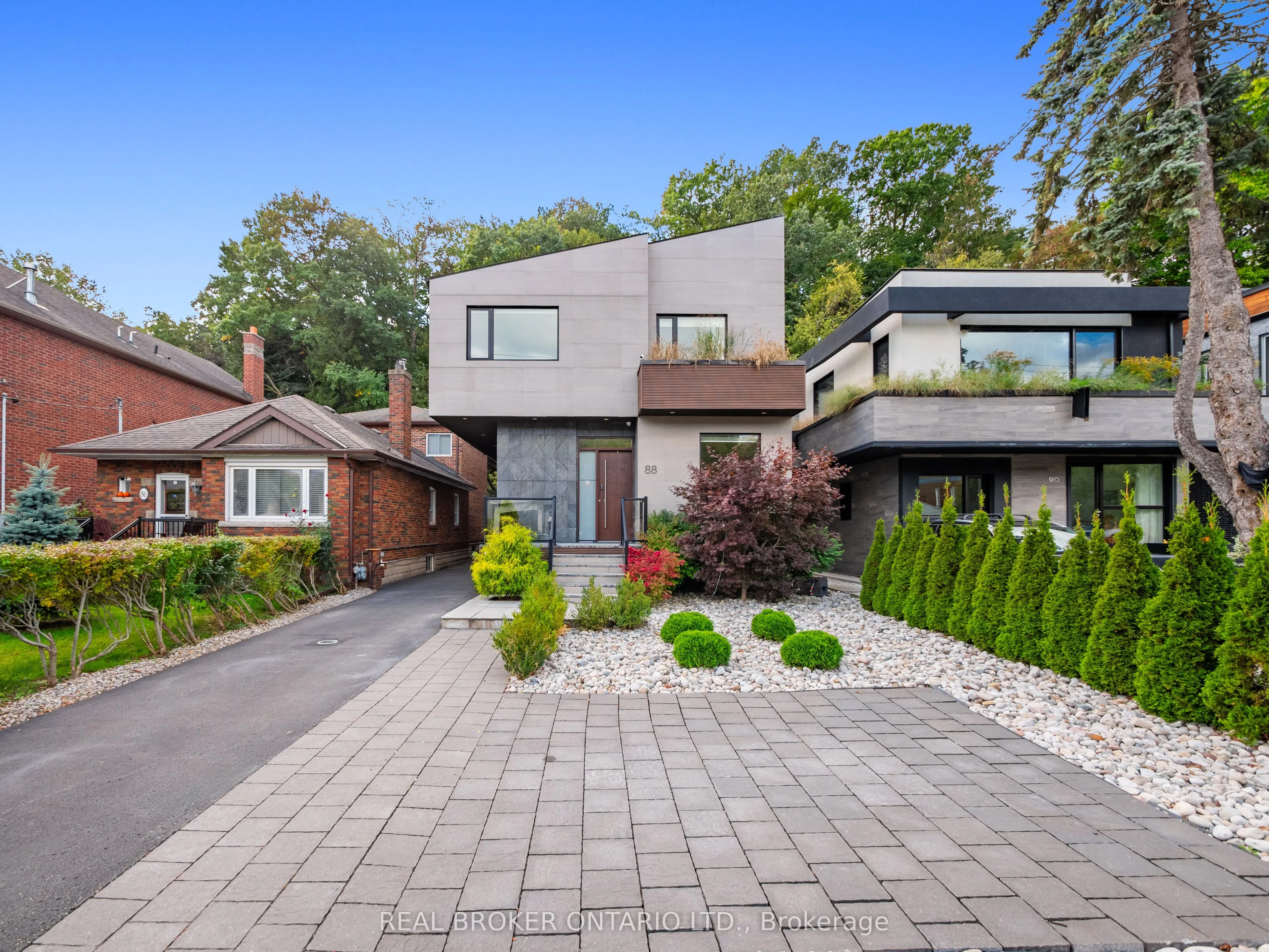 88 South Kingsway Way