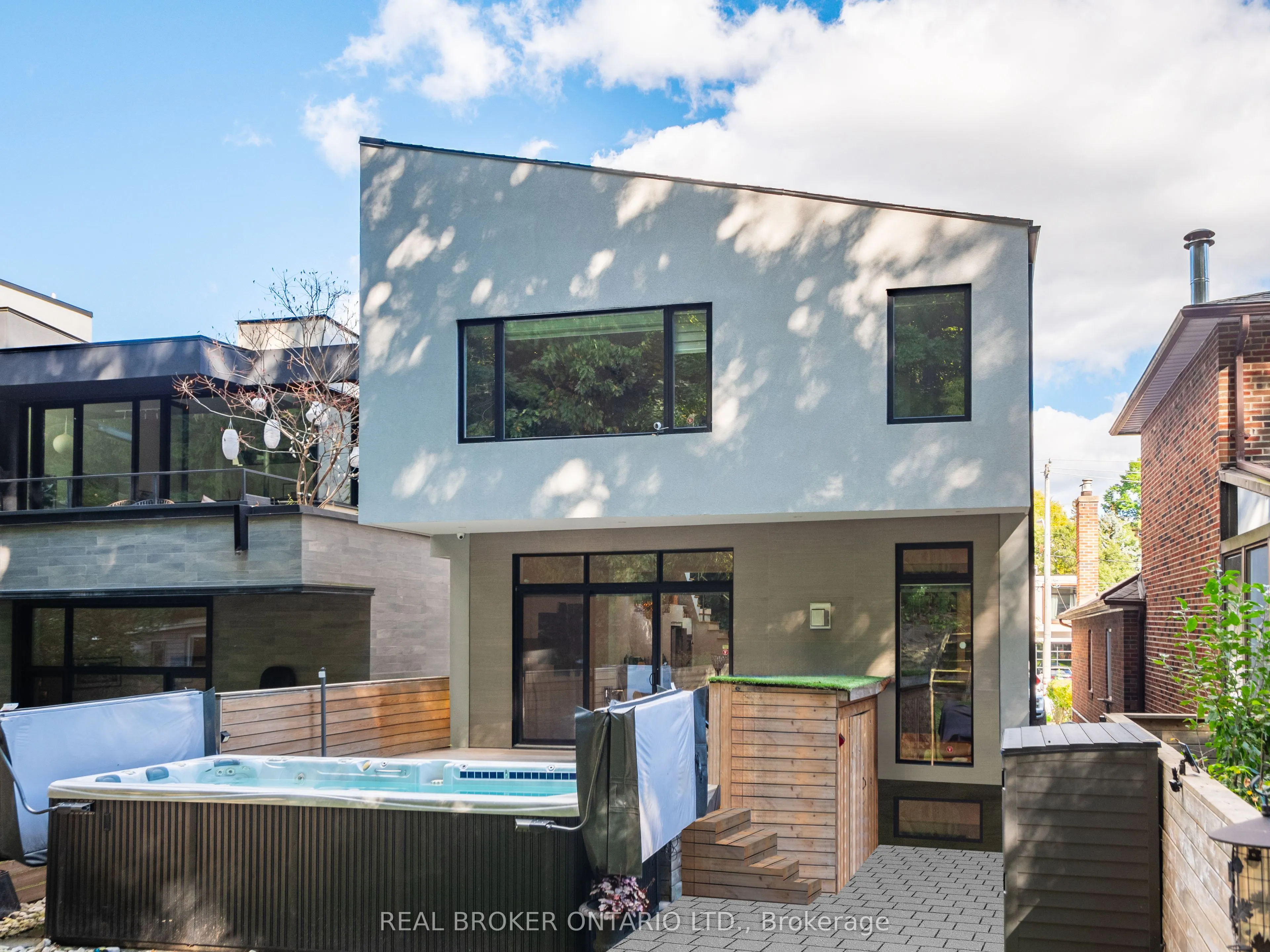 88 South Kingsway Way
