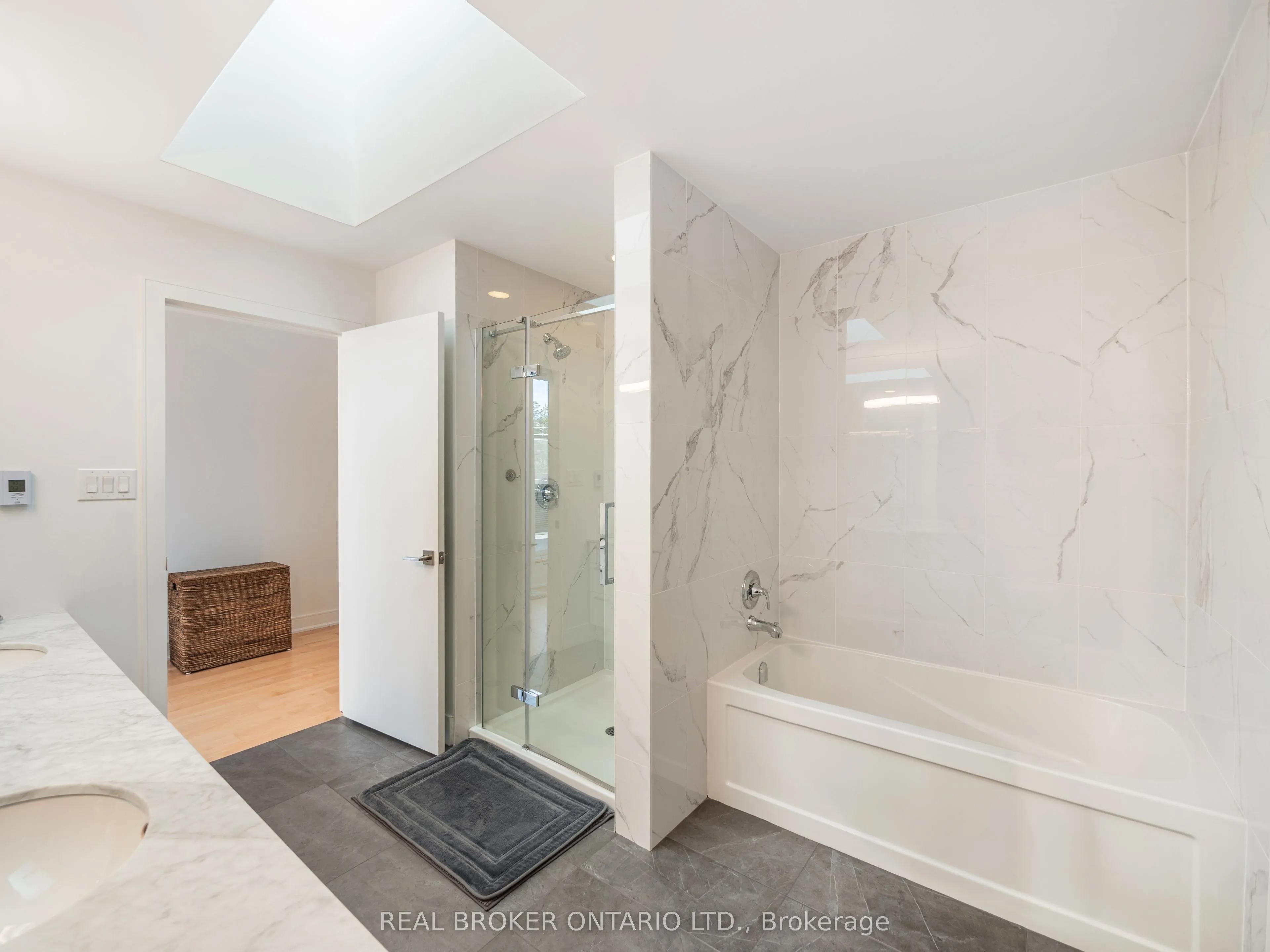 88 South Kingsway Way