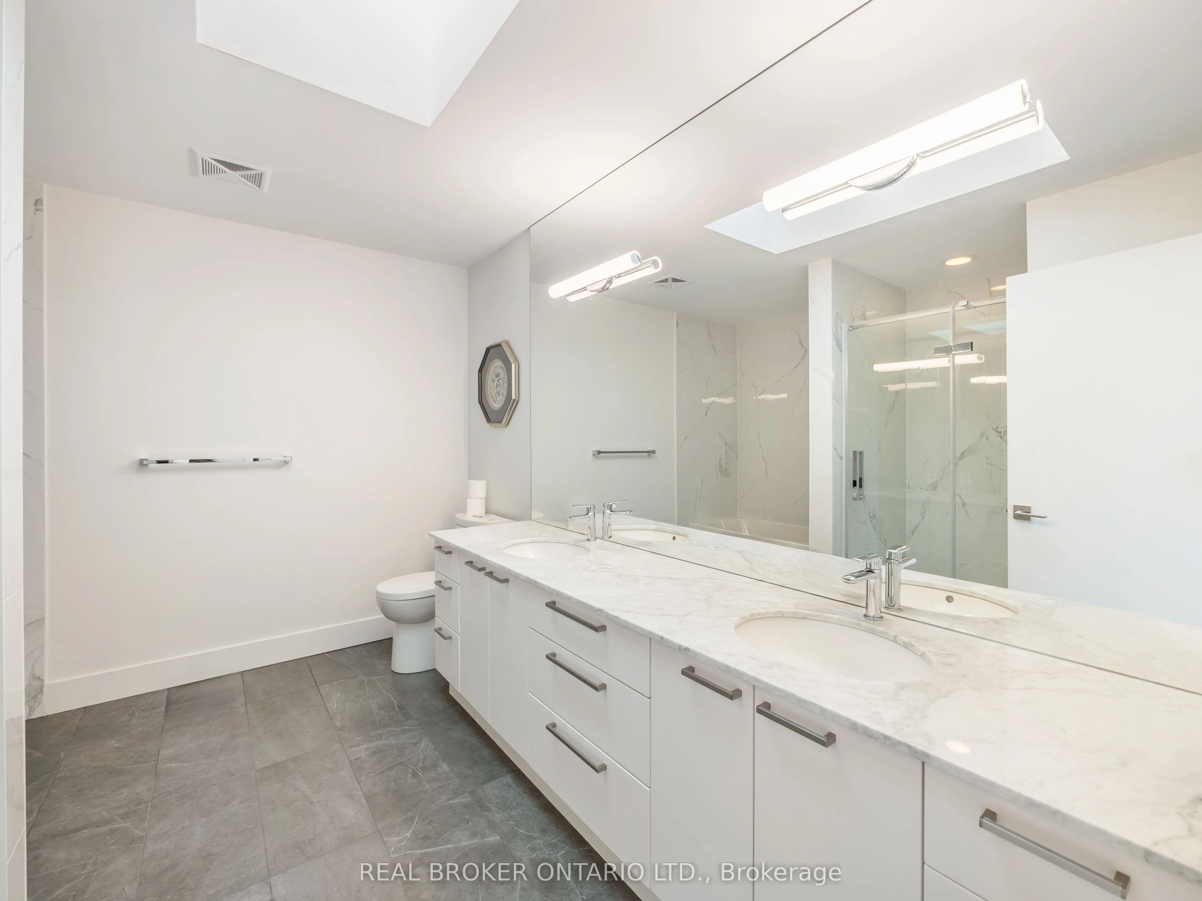 88 South Kingsway Way