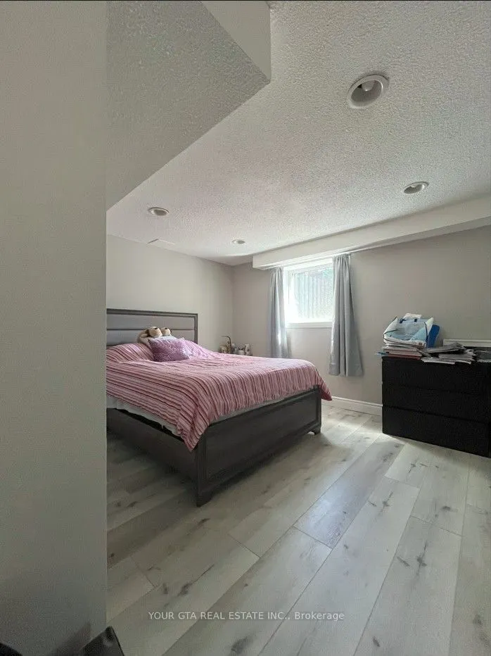 147 Bonham Blvd Boulevard, #Lower
