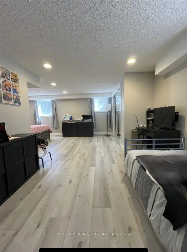 147 Bonham Blvd Boulevard, #Lower