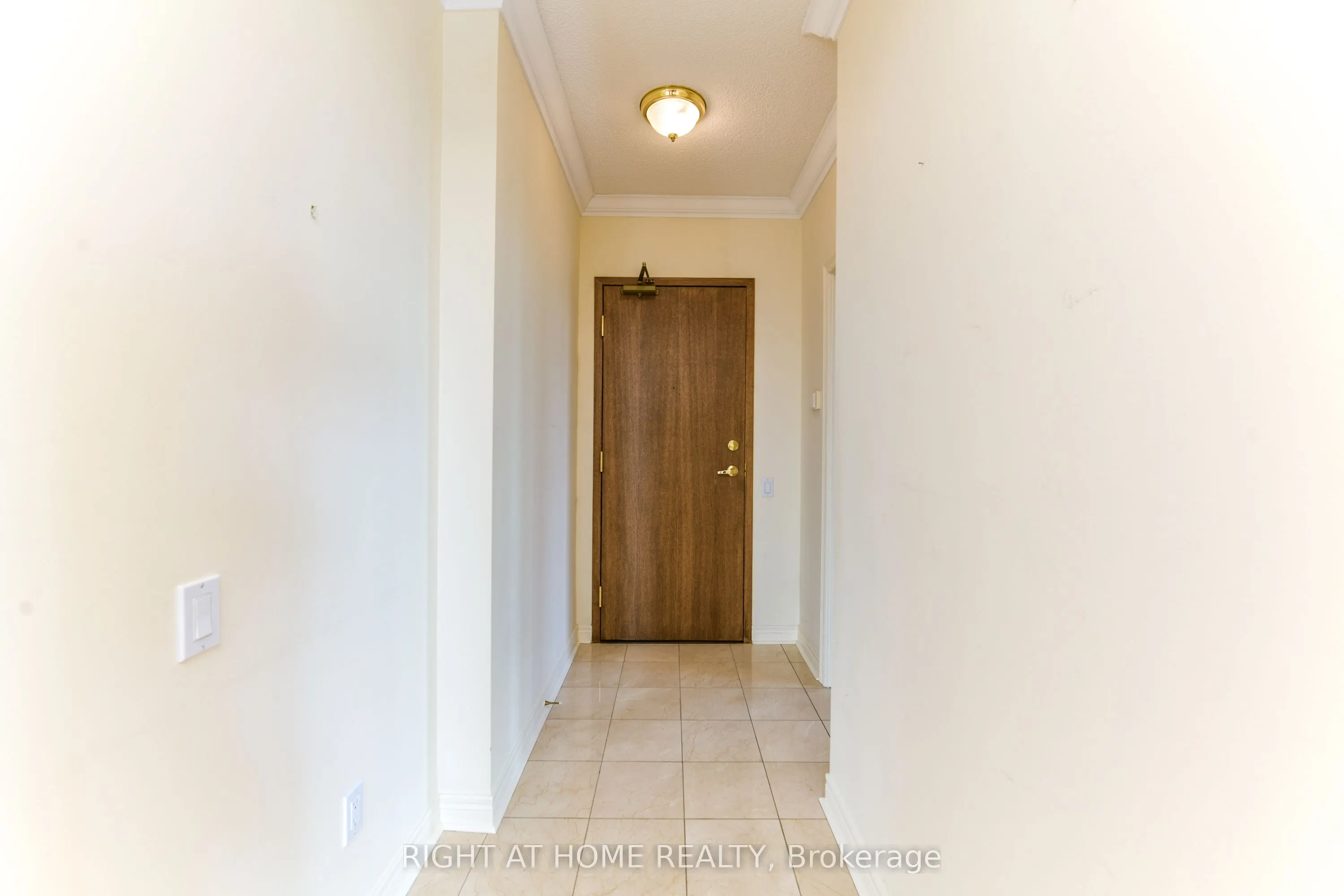 350 Mill Road, #UPH2