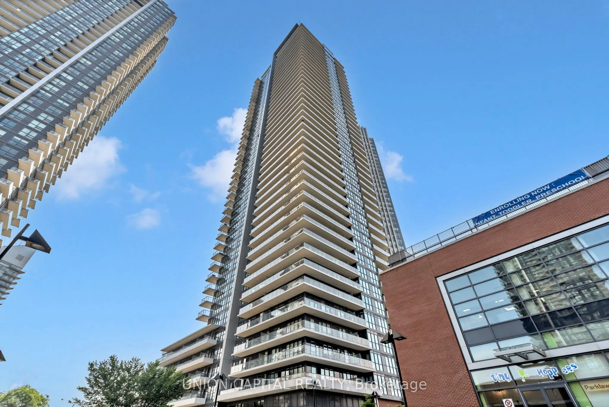 10 Parklawn Road, #1305