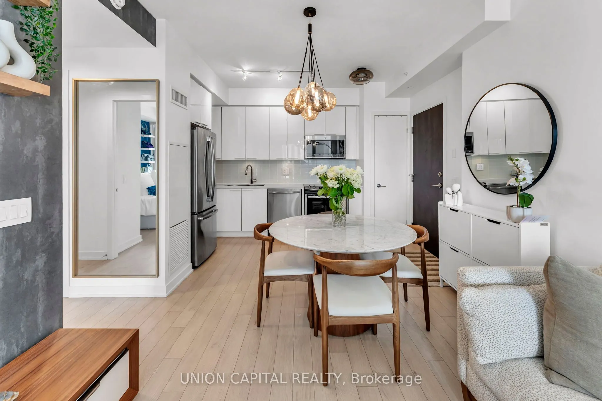 10 Parklawn Road, #1305