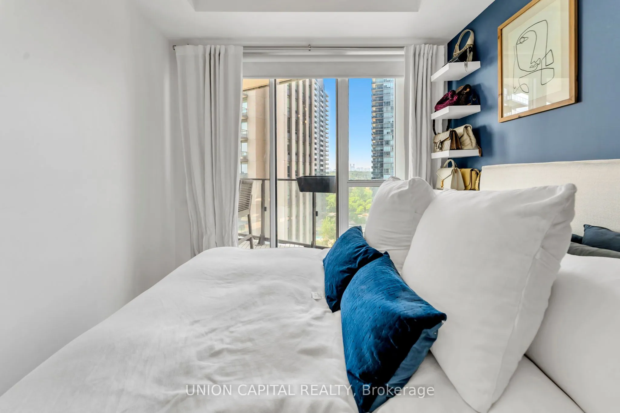 10 Parklawn Road, #1305