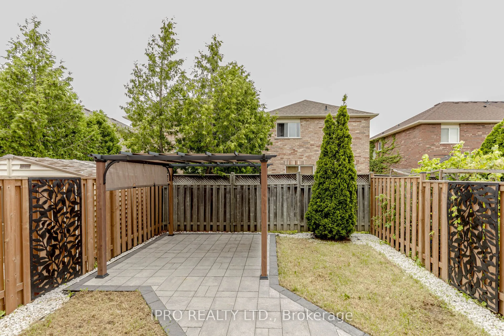 5696 Margarita Crescent
