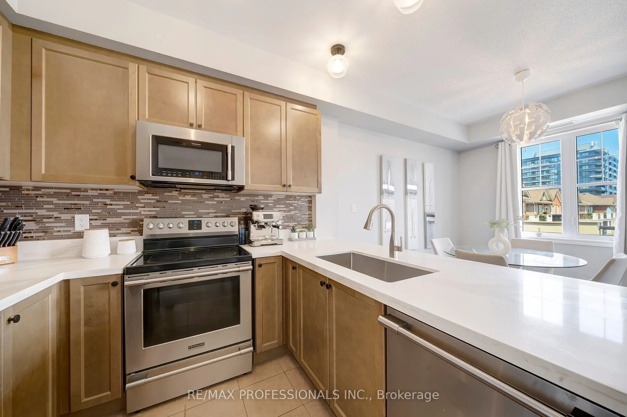 2339 Sawgrass Drive, #301