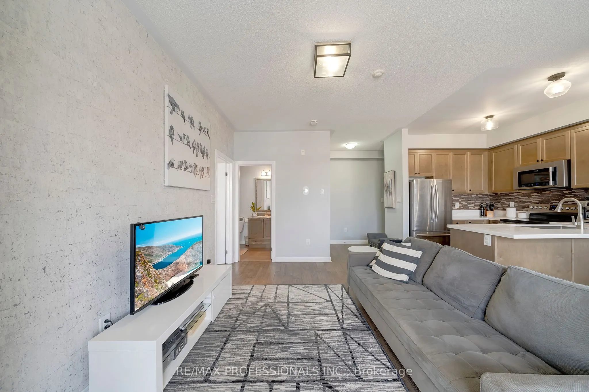 2339 Sawgrass Drive, #301