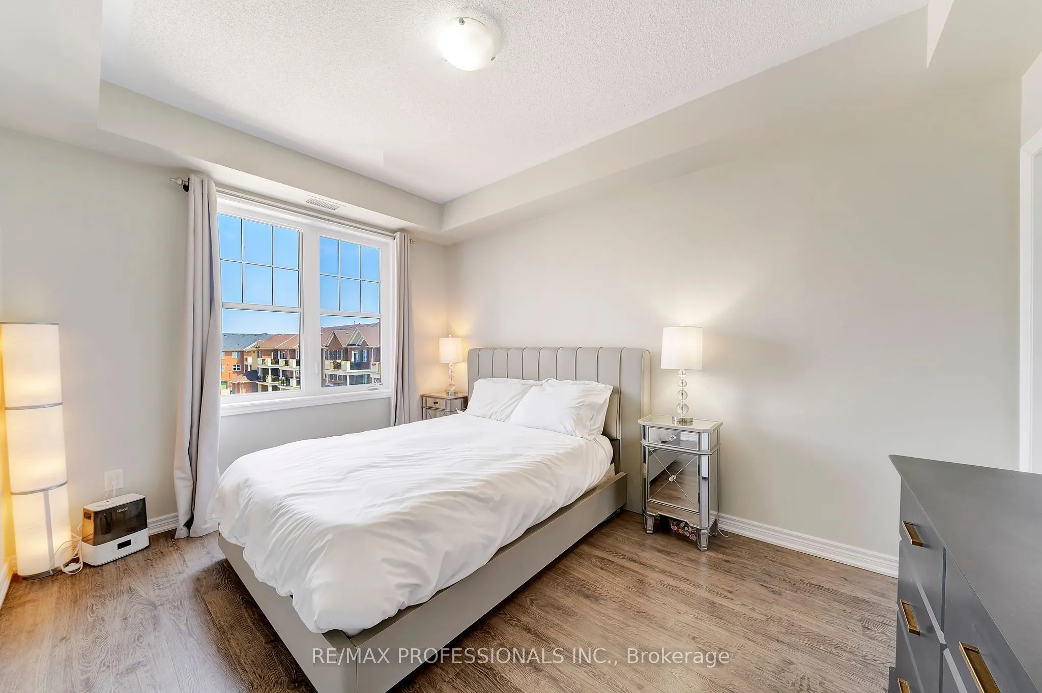 2339 Sawgrass Drive, #301